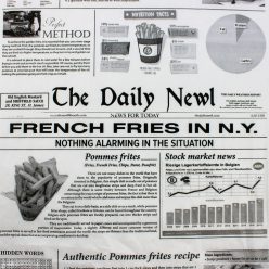   Hamburger csomagolópapír 30x30cm újság mintás fehér alapon